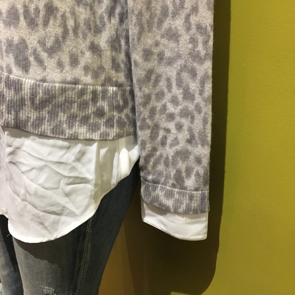 C by Bloomingdale's Cashmere Sweater Shirt Frost - Picture 6 of 8